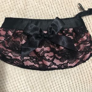 ❗️SOLD❗️Makeup bag